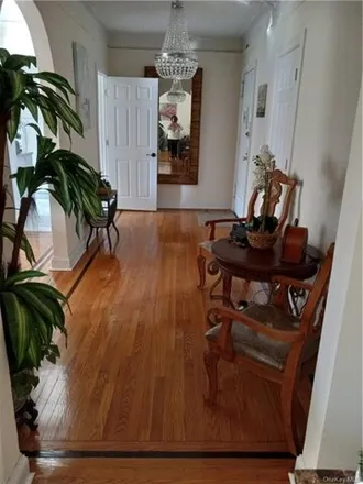 Image 2 - 100 Pelham Road, Isle of San Souci, City of New Rochelle, NY 10805, USA - Apartment for sale
