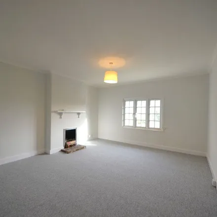 Image 1 - The Bell, Royston Road, Wendens Ambo, CB11 4JY, United Kingdom - Apartment for rent