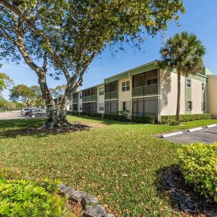 Image 2 - Northwest 43rd Street, Coral Springs, FL 33065, USA - Condo for sale