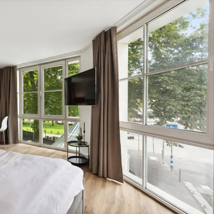 Image 4 - Günnewig Residence;Centro Hotel Residence, Kaiserplatz 11, 53113 Bonn, Germany - Apartment for rent
