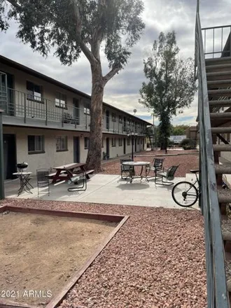 Image 5 - 2026 East Sweetwater Avenue, Phoenix, AZ 85022, USA - Apartment for rent