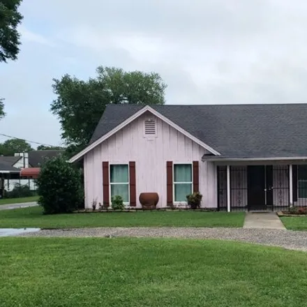 Buy this 2 bed house on 8564 Washington Boulevard in Beaumont, TX 77707