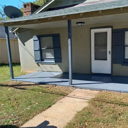 Buy this 2 bed house on 381 North Cleghorn Street in Rutherfordton, NC 28139