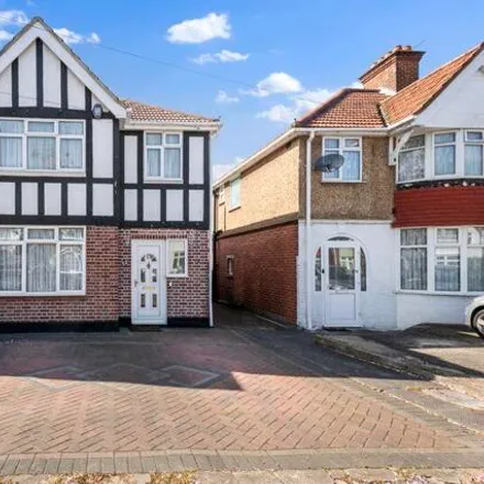 Buy this 3 bed duplex on Heston Avenue in London, TW5 9HT