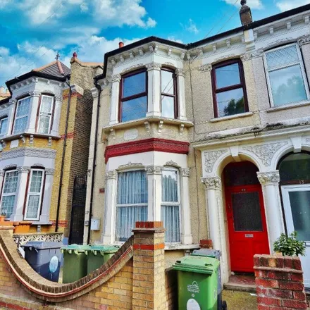 Rent this 2 bed apartment on 11 Cedars Avenue in London, E17 7QL