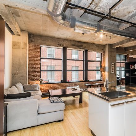 Rent this 1 bed loft on Ville-Marie in Québec, Canada
