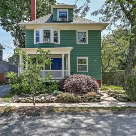 Rent this 5 bed house on Rhode Island State School for the Deaf in Cypress Street, Providence