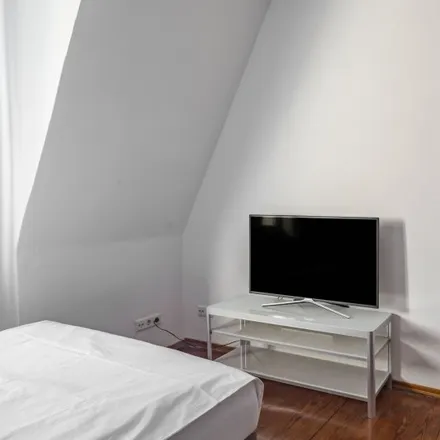 Rent this 3 bed room on Am Bergsteig 2 in 81541 Munich, Germany