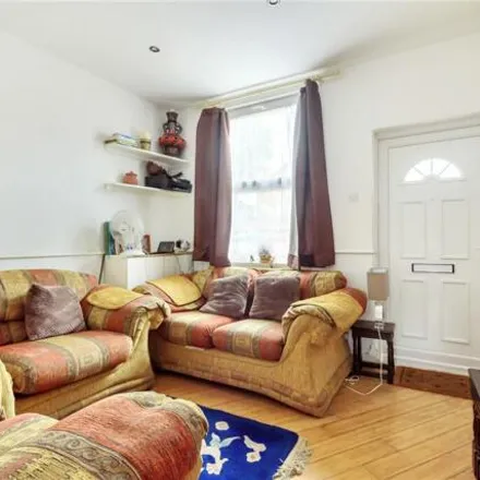 Image 4 - College Road, London, HA3 6EQ, United Kingdom - House for sale