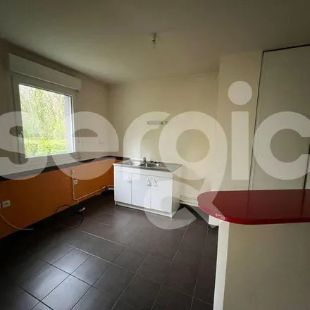 Rent this 1 bed apartment on 9 Place de la République in 59290 Wasquehal, France