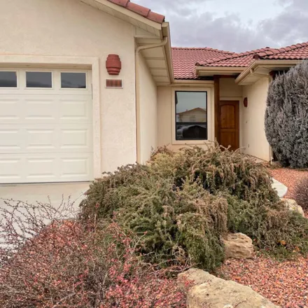 Rent this 3 bed house on Westview Drive in Page, AZ