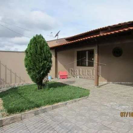 Buy this 3 bed house on Rua Maria Luíza Bagio Fagion in Ouro Verde, Londrina - PR