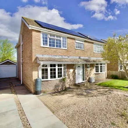 Buy this 4 bed house on Braemar Farm in Dovecote, Middle Rasen