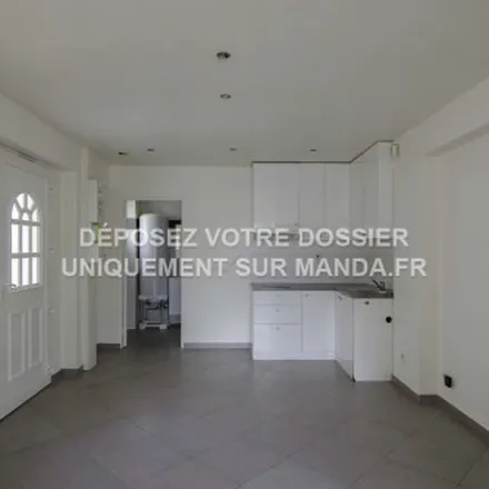 Image 3 - Paul Bert, Rue Henri Barbusse, 93370 Montfermeil, France - Apartment for rent