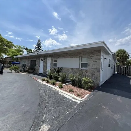 Buy this 5 bed house on 326 Northwest 36th Street in Bonnie Lock, Deerfield Beach