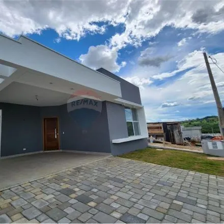 Buy this 3 bed house on Escola Municipal do Trabalho in Rua Maria Francisca Marcondes, Alto de São Pedro