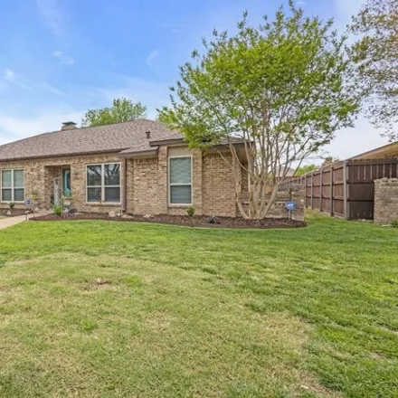 Image 3 - 1956 Cherbourg Drive, Plano, TX 75075, USA - House for sale