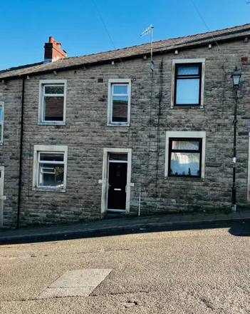 Rent this 3 bed townhouse on Prosperity Cottages in Rose Bank Street, Bacup