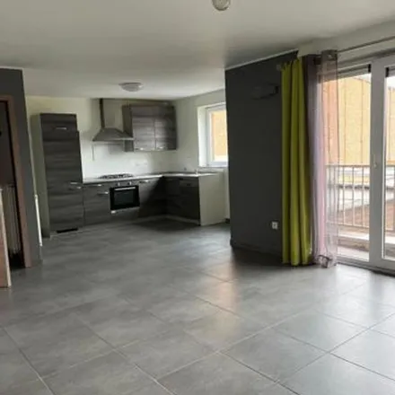 Rent this 2 bed apartment on Rue Alfred Dendal 194 in 7301 Boussu, Belgium