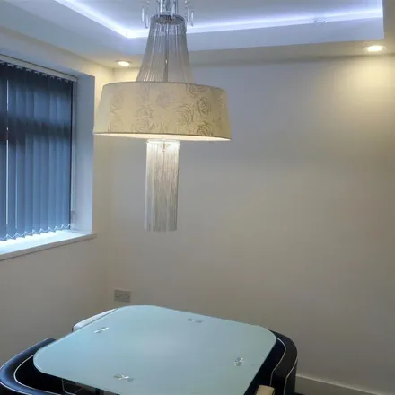 Rent this 3 bed apartment on Mansion House in Richmond Crescent, Cardiff