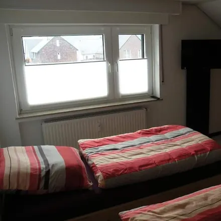 Image 3 - North Rhine-Westphalia, Germany - Apartment for rent