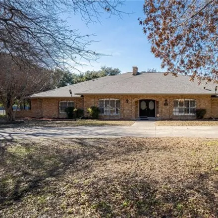 Buy this 5 bed house on 1807 South Westmoreland Road in Glenn Heights, TX 75154