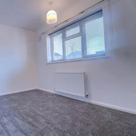Image 9 - Youens Road, High Wycombe, HP12 4RW, United Kingdom - Duplex for rent