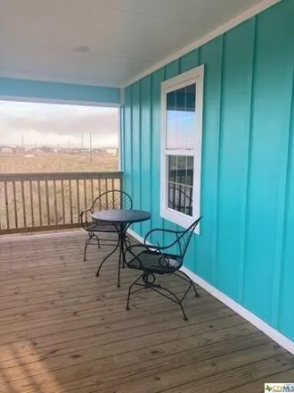 Image 5 - 449 West Royal Oak Lane, Holiday Beach, Aransas County, TX 78382, USA - House for sale