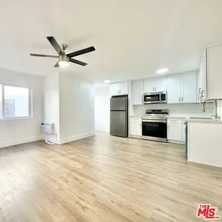 Image 4 - 5127 Harold Way, Los Angeles, CA 90027, USA - House for rent