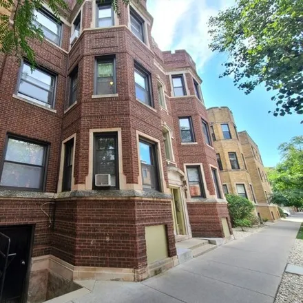 Image 1 - 703 West Cornelia Avenue, Chicago, IL 60657, USA - Apartment for rent