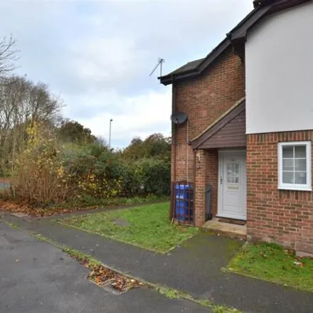 Buy this 1 bed house on Barnmeadow Close in Crookham Village, GU52 0YB