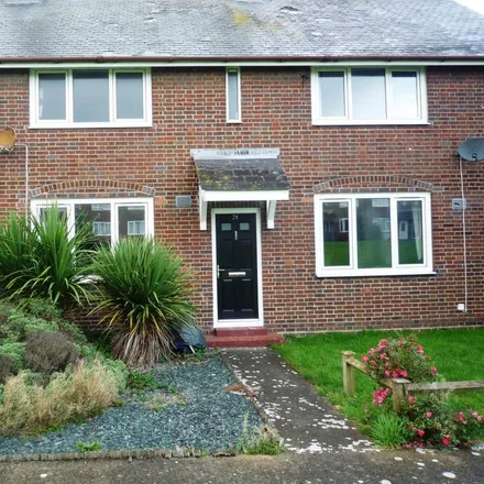 Rent this 2 bed townhouse on Wagtail Road in Eglwys Brewis, CF62 4NE