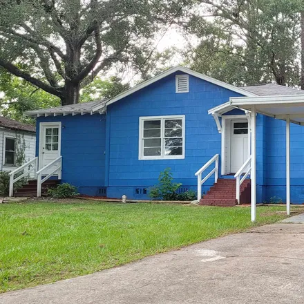 Image 2 - 1534 Yancey Street, Tallahassee, FL 32303, USA - Duplex for sale