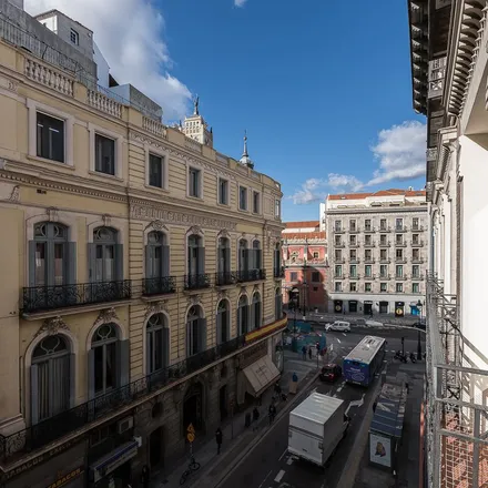 Image 5 - Calle de Cedaceros, 8, 28014 Madrid, Spain - Apartment for rent