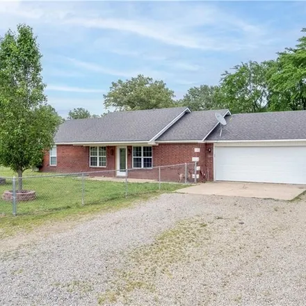 Buy this 3 bed house on 111743 Mountain Road in Sequoyah County, OK 74936