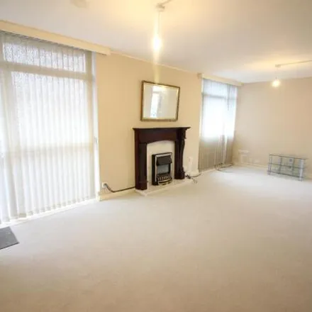Image 2 - Albert Road, Southport, Merseyside, Pr9 - Apartment for sale