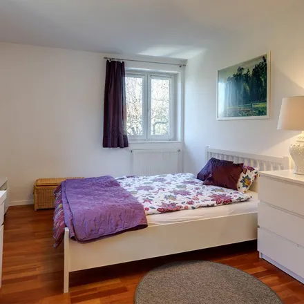 Rent this 15 bed apartment on Linprunstraße 36 in 80335 Munich, Germany