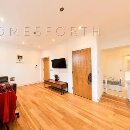 Rent this 1 bed apartment on Fraser Road in London, UB6 7AL