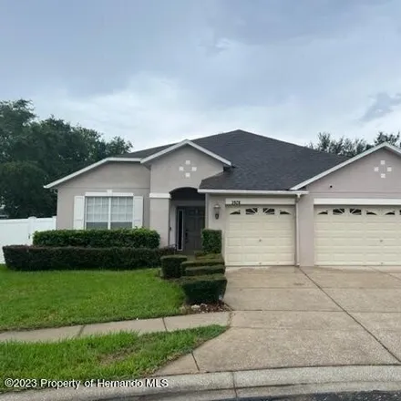 Rent this 4 bed house on 3916 Bramblewood Loop in Spring Hill, FL 34609