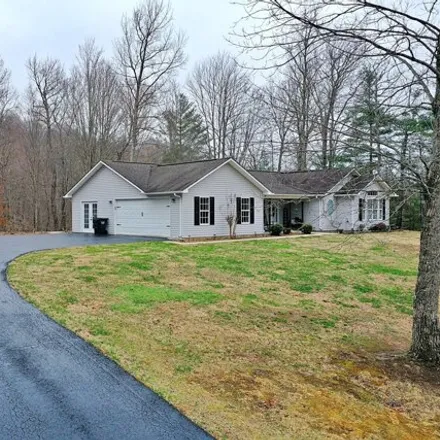 Image 2 - Stanley Marlow Lane, Pine Hill, Scott County, TN 37841, USA - House for sale