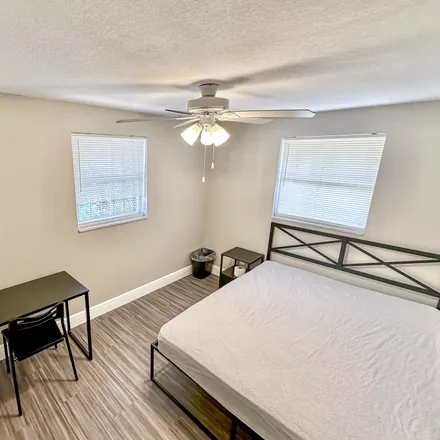 Rent this 1 bed room on Tampa