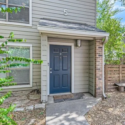 Image 3 - 2018 West Rundberg Lane, Austin, TX 78758, USA - House for sale