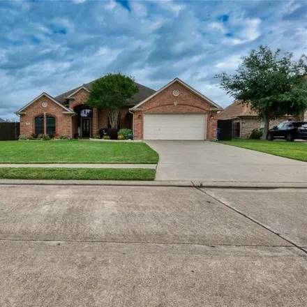 Buy this 3 bed house on Glen Forest Drive in Richwood, Brazoria County