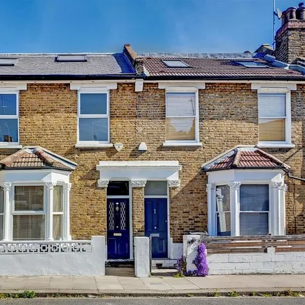 Rent this 4 bed townhouse on 81 Beryl Road in London, W6 8JT