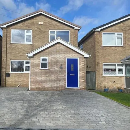 Buy this 4 bed house on Hedgefield Road in Barrowby, NG32 1DB