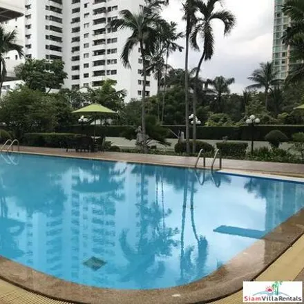 Rent this 2 bed apartment on Prasanmitr Thani Tower in 41, Soi Sukhumvit 23