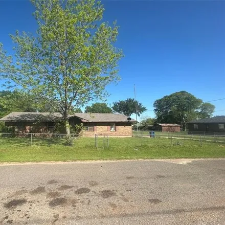 Buy this 3 bed house on 737 Bothwell Street in Rusk, TX 75785