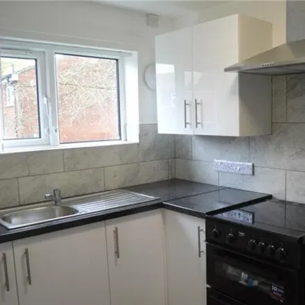Image 3 - Clough Road, Woodhouses, M35 9GS, United Kingdom - Room for rent