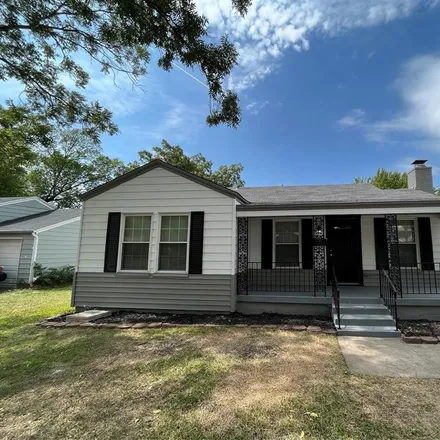 Buy this 2 bed house on 2313 Bonnie Brae Avenue in Fort Worth, TX 76111