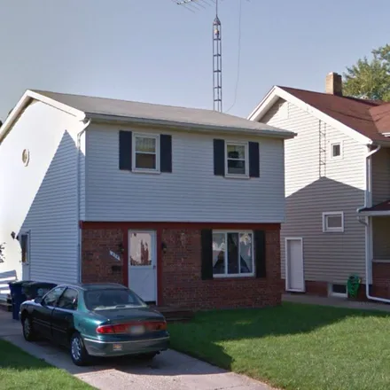 Buy this 3 bed house on 439 West Poinsetta Avenue in Mayfair Park, Toledo